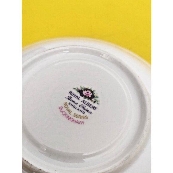 Royal Albert Bone China Cup & Saucer Royal Series "Buckingham" 1970's - Picture 10 of 13